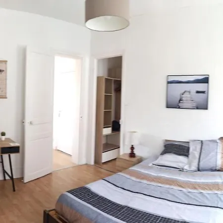 Magnifique T3 Avec Parking Gratuit Proche Et Wifi Apartment *